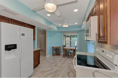 570 Foxwood Boulevard #196, Englewood, FL 34223 - Photo 16