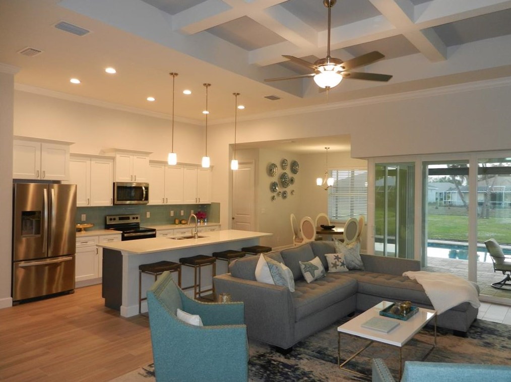 285 Rotonda Blvd, Placida, FL 33947-2160