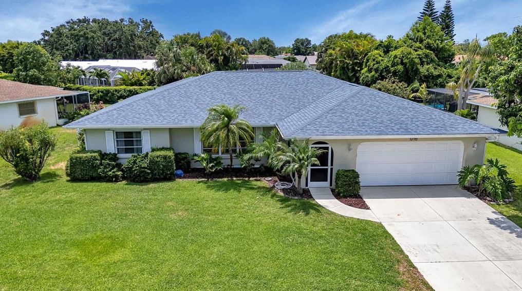 1016 Cypress Point Dr, Venice, FL 34293-1312