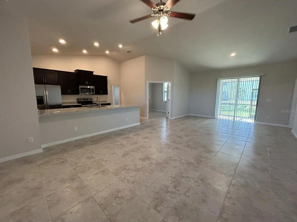 920 32nd St, Cape Coral, FL 33904-2940