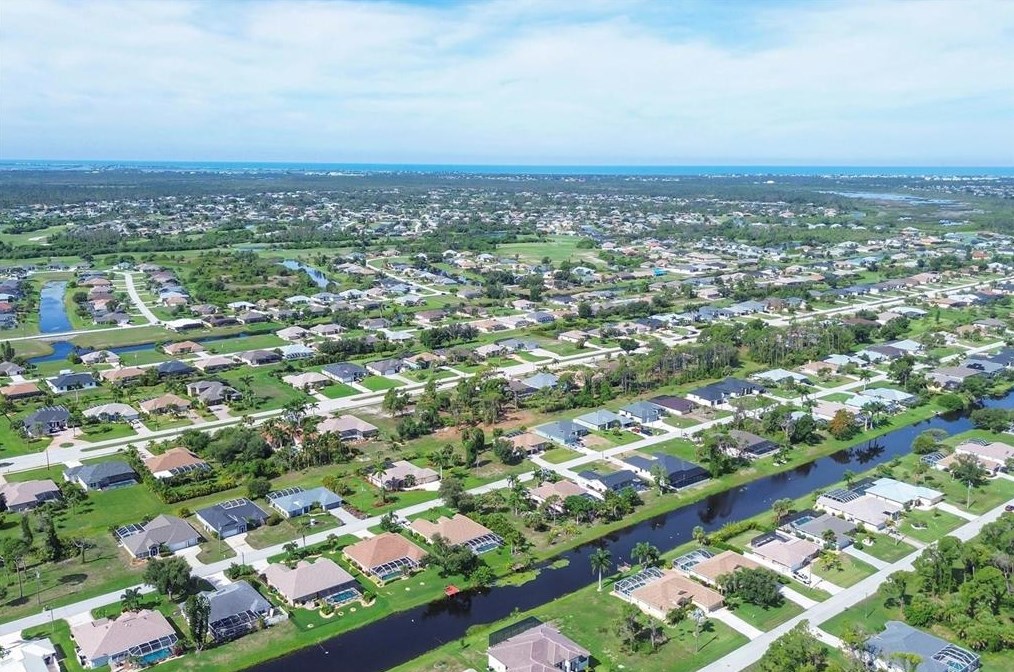 267 Long Meadow Ln, Placida, FL 33947