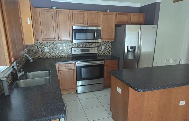 2332 Potomac Mark Pl, Ruskin, FL 33570
