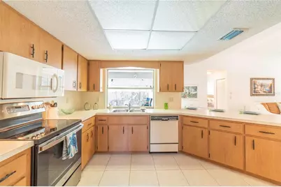 3440 Downing Street W, Englewood, FL 34224 - Photo 10