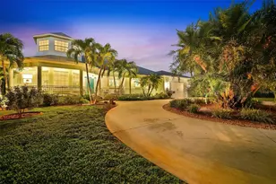 200 Capstan Dr, Placida, FL 33946 - Photo 2