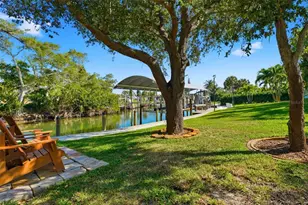 200 Capstan Dr, Placida, FL 33946 - Photo 12