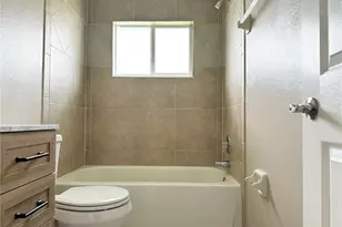 35 Mark Twain Ln, Rotonda West, FL 33947 - Photo 36