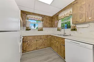 797 Michigan Ave, Englewood, FL 34223 - Photo 46