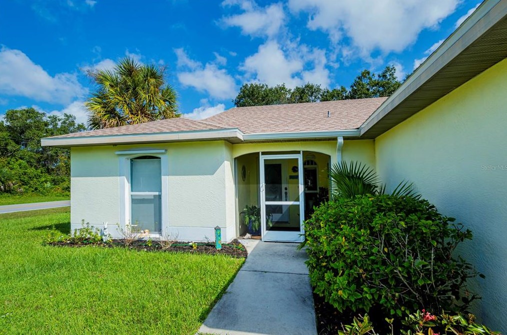 122 Swan Dr, Placida, FL 33947