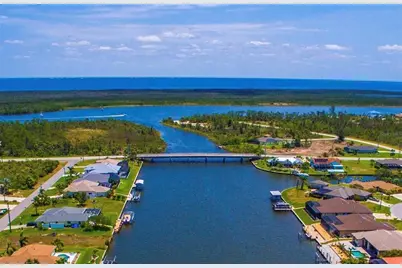 15531 Aqua Circle, Port Charlotte, FL 33981 - Photo 6