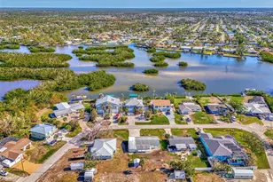 105 Crestview Dr, Englewood, FL 34223 - Photo 10