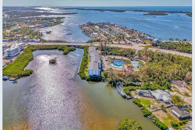 105 Crestview Drive, Englewood, FL 34223 - Photo 12