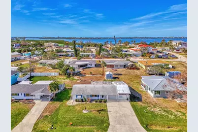 105 Crestview Drive, Englewood, FL 34223 - Photo 24