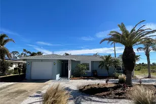 9 Annapolis Ln, Rotonda West, FL 33947 - Photo 1