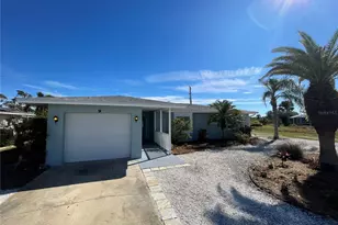 9 Annapolis Ln, Rotonda West, FL 33947 - Photo 2