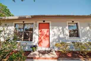 700 Coquina Ct, Nokomis, FL 34275 - Photo 2