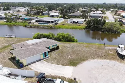 42 Caroll Circle, Englewood, FL 34223 - Photo 1