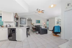 10127 Peach Ave, Englewood, FL 34224 - Photo 10