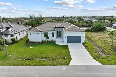 15384 Hennipen Circle, Port Charlotte, FL 33981 - Photo 4