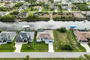 15384 Hennipen Cir, Port Charlotte, FL 33981 - Photo 40