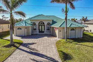 9567 Honeymoon Dr, Port Charlotte, FL 33981 - Photo 8