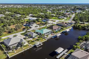 9567 Honeymoon Dr, Port Charlotte, FL 33981 - Photo 46