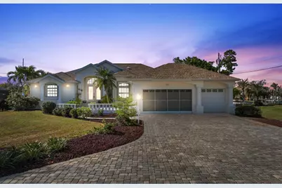 385 Pelican Bend, Placida, FL 33946 - Photo 2