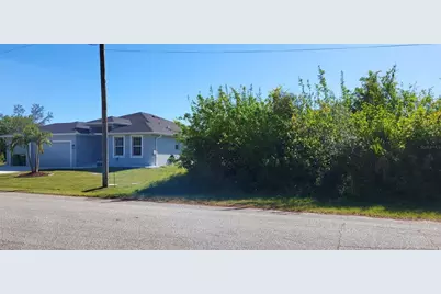 14041 Wenzel Avenue, Port Charlotte, FL 33981 - Photo 6