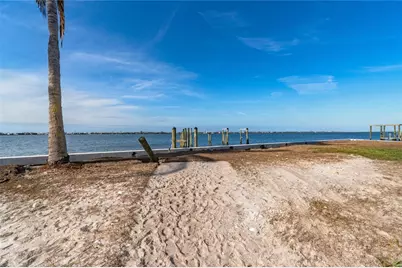 99 W Riverview Avenue, Englewood, FL 34223 - Photo 22