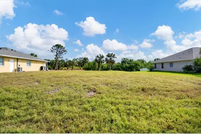 74 Long Meadow Court, Rotonda West, FL 33947 - Photo 8