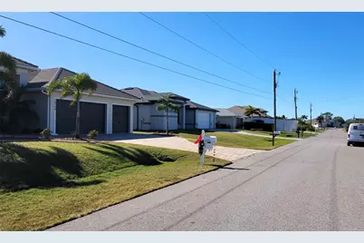 15762 Applewhite Circle, Port Charlotte, FL 33981 - Photo 6