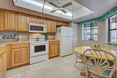 524 Pine Hollow Circle #524, Englewood, FL 34223 - Photo 10