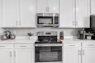 12470 Wellen Golf St, Venice, FL 34293 - Photo 16