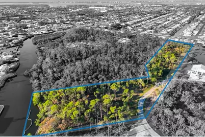 971 Lampp Drive, Englewood, FL 34223 - Photo 2