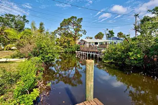 914 E 2nd St, Englewood, FL 34223 - Photo 8