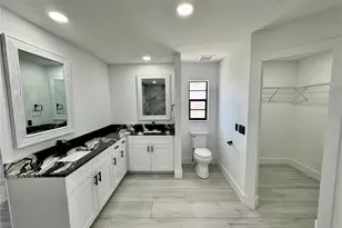 19782 Midway Blvd, Port Charlotte, FL 33948 - Photo 10