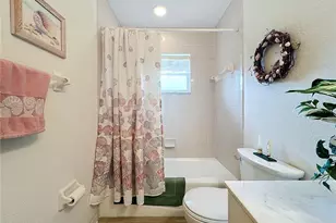 252 Medalist Rd, Rotonda West, FL 33947 - Photo 32