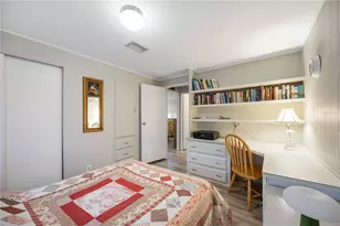 61 S Easter Island Cir, Englewood, FL 34223 - Photo 24