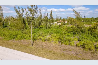 10751 Hatchett Circle, Port Charlotte, FL 33981 - Photo 12