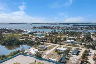 1455 New Point Comfort Rd, Englewood, FL 34223 - Photo 24