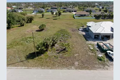 185 Rotonda Boulevard S, Rotonda West, FL 33947 - Photo 1