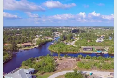 15642 Applewhite Circle, Port Charlotte, FL 33981 - Photo 10