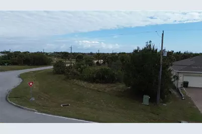 350 Sweetwater Drive, Rotonda West, FL 33947 - Photo 14