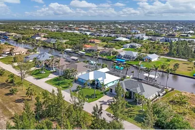 15776 Melport Circle, Port Charlotte, FL 33981 - Photo 4