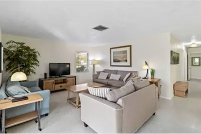 3220 Southfield Lane #810, Sarasota, FL 34239 - Photo 8