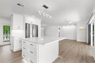 2160 Palm Tree Dr, Punta Gorda, FL 33950 - Photo 4