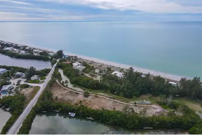 8040 Bocilla Drive, Placida, FL 33946 - Photo 12