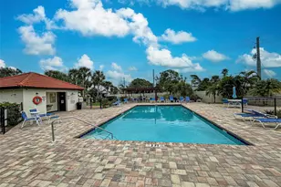 409 Pine Hollow Cir, Englewood, FL 34223 - Photo 32