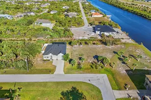 10498 Baystate Dr, Port Charlotte, FL 33981 - Photo 48