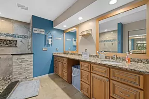 414 Devonshire Ln, Venice, FL 34293 - Photo 22