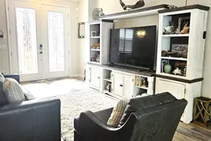 460 Marlin Rd, Venice, FL 34293 - Photo 12